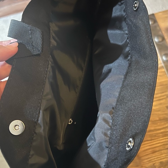 On Cloud Black Backpack - Picture 7 of 7